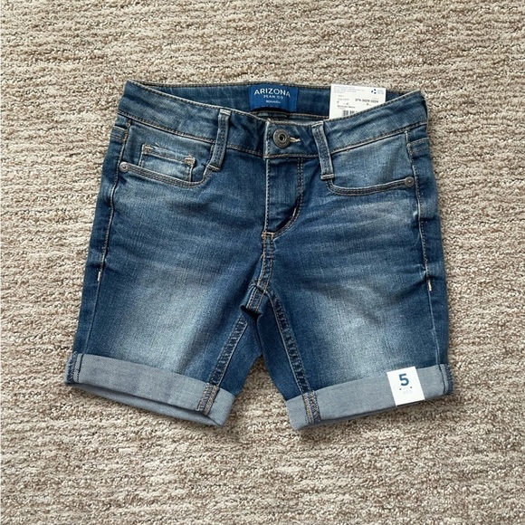 🏷️ 5 for $25 - Arizona Girls Bermuda Shorts - Picture 1 of 6